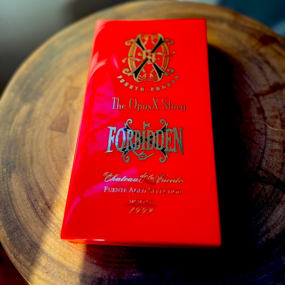 Prometheus brand rare Arturo Fuente Forbidden Opus X Travel Humidor